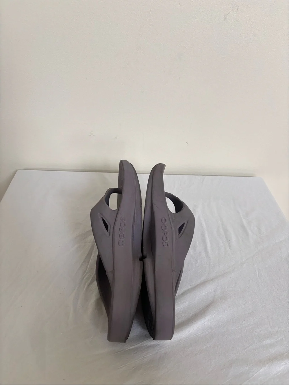 OOFOS OOriginal Recovery Sandals Slate Sz 10 Mens/ 12 Womens